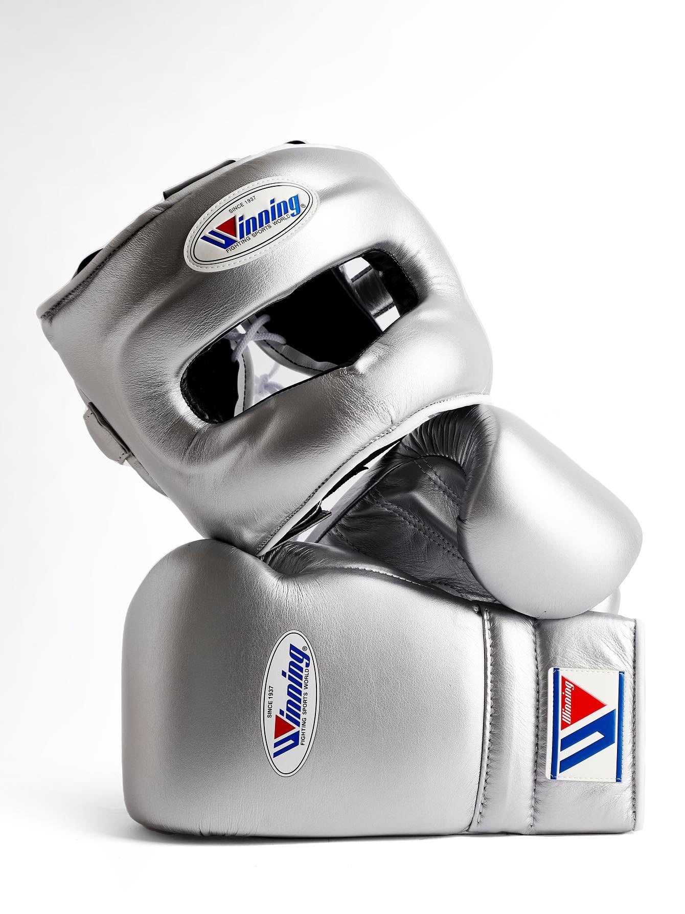Winning Authentic Gloves (Imported from Japan)